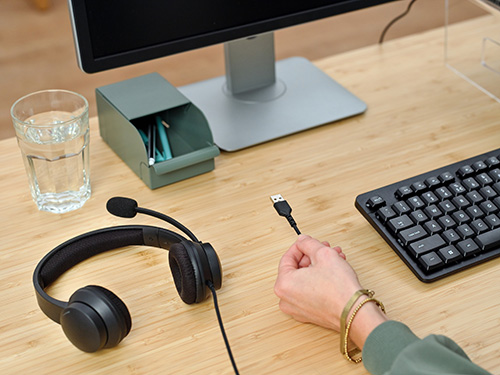 img-cuffie-cavo-usb