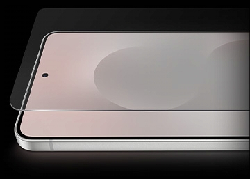 Galaxy S25 Edge con protezione schermo
