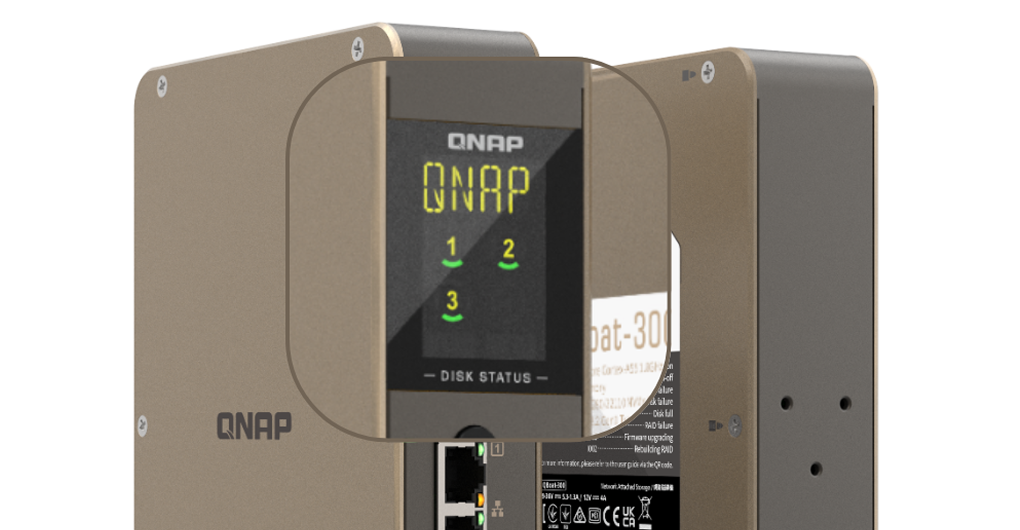 qboat-300_display-lcd